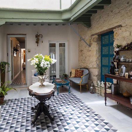 Casa Portus Gaditanus S XVIII Patio Andaluz 엘푸에르토데산타마리아 객실 사진