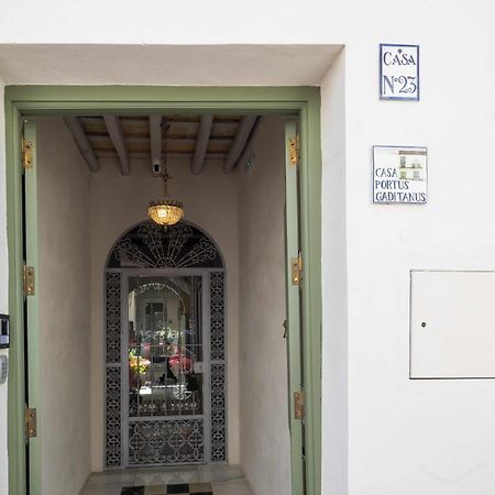Casa Portus Gaditanus S XVIII Patio Andaluz 엘푸에르토데산타마리아 객실 사진
