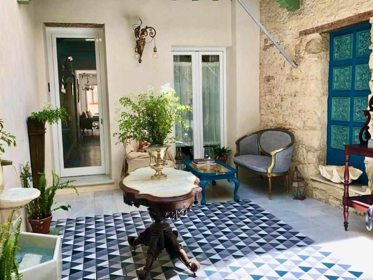 Casa Portus Gaditanus S XVIII Patio Andaluz 엘푸에르토데산타마리아 외부 사진