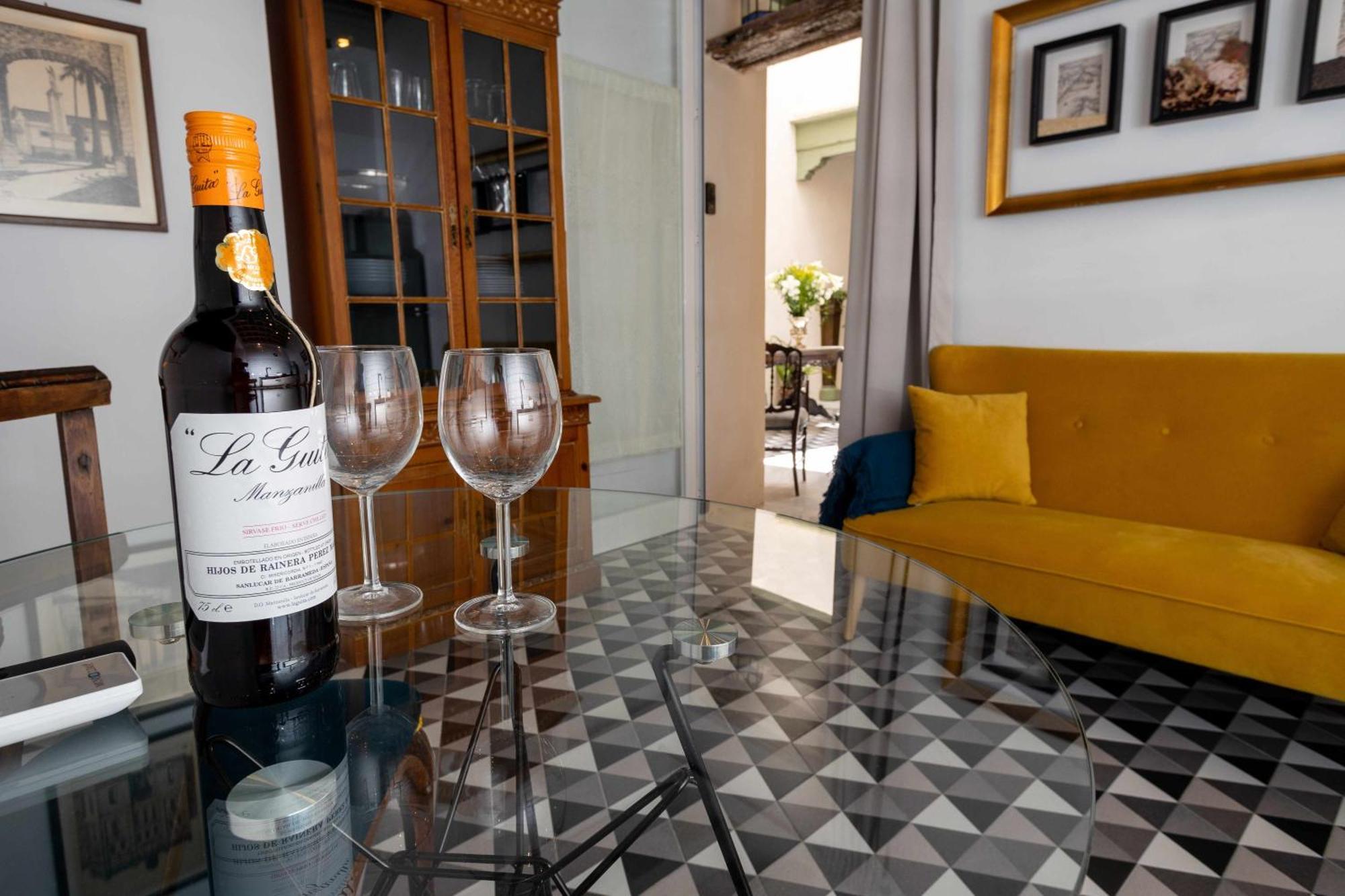 Casa Portus Gaditanus S XVIII Patio Andaluz 엘푸에르토데산타마리아 객실 사진